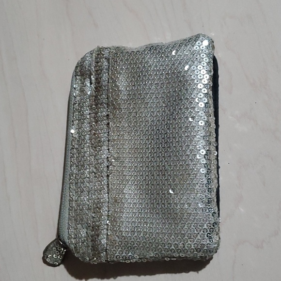 Silver quality sequins wallet 2 zipper compartments 3 slit pockets ID slot - Picture 4 of 10